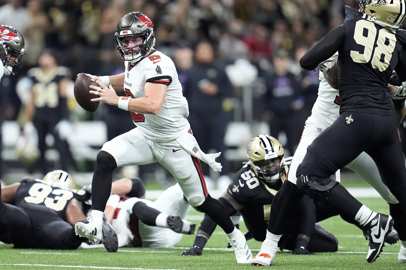 Jackson and surging Ravens hit road, looking to extend winning streak over Mayfield's Bucs | iNFOnews.ca