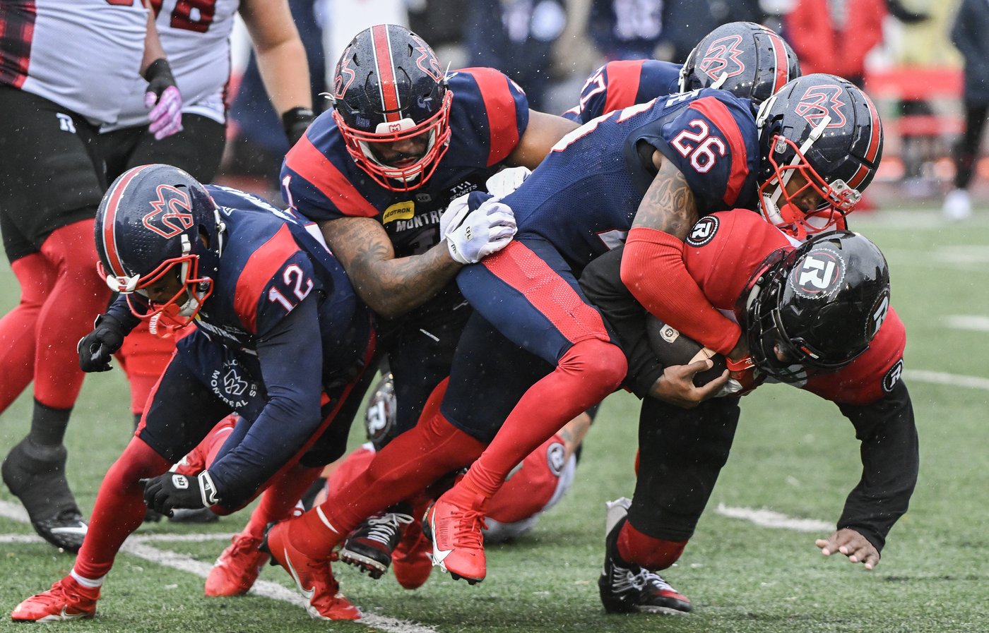 Montreal Alouettes sweep Ottawa Redblacks again with 19-12 win | iNFOnews.ca Montreal Alouettes sweep Ottawa Redblacks again with 19-12 win | iNFOnews.ca