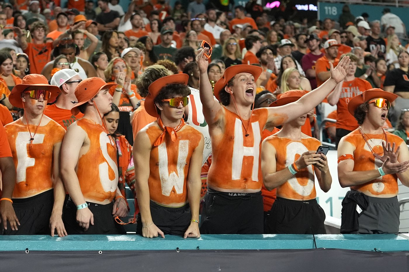 For the 8 remaining unbeatens atop college football, a November to remember may await | iNFOnews.ca