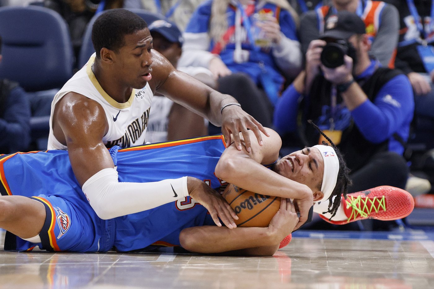 Thunder beat short-handed Pelicans 106-88 for 2nd straight win without injured forward Chet Holmgren | iNFOnews.ca Thunder beat short-handed Pelicans 106-88 for 2nd straight win without injured forward Chet Holmgren | iNFOnews.ca