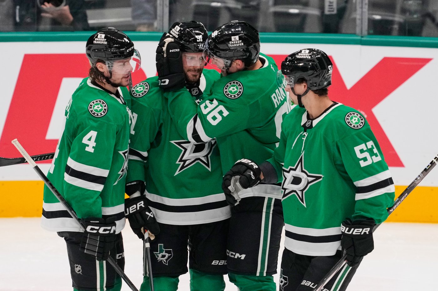 Stars' Jake Oettinger blanks Ovechkin, Capitals in 1-0 win | iNFOnews.ca