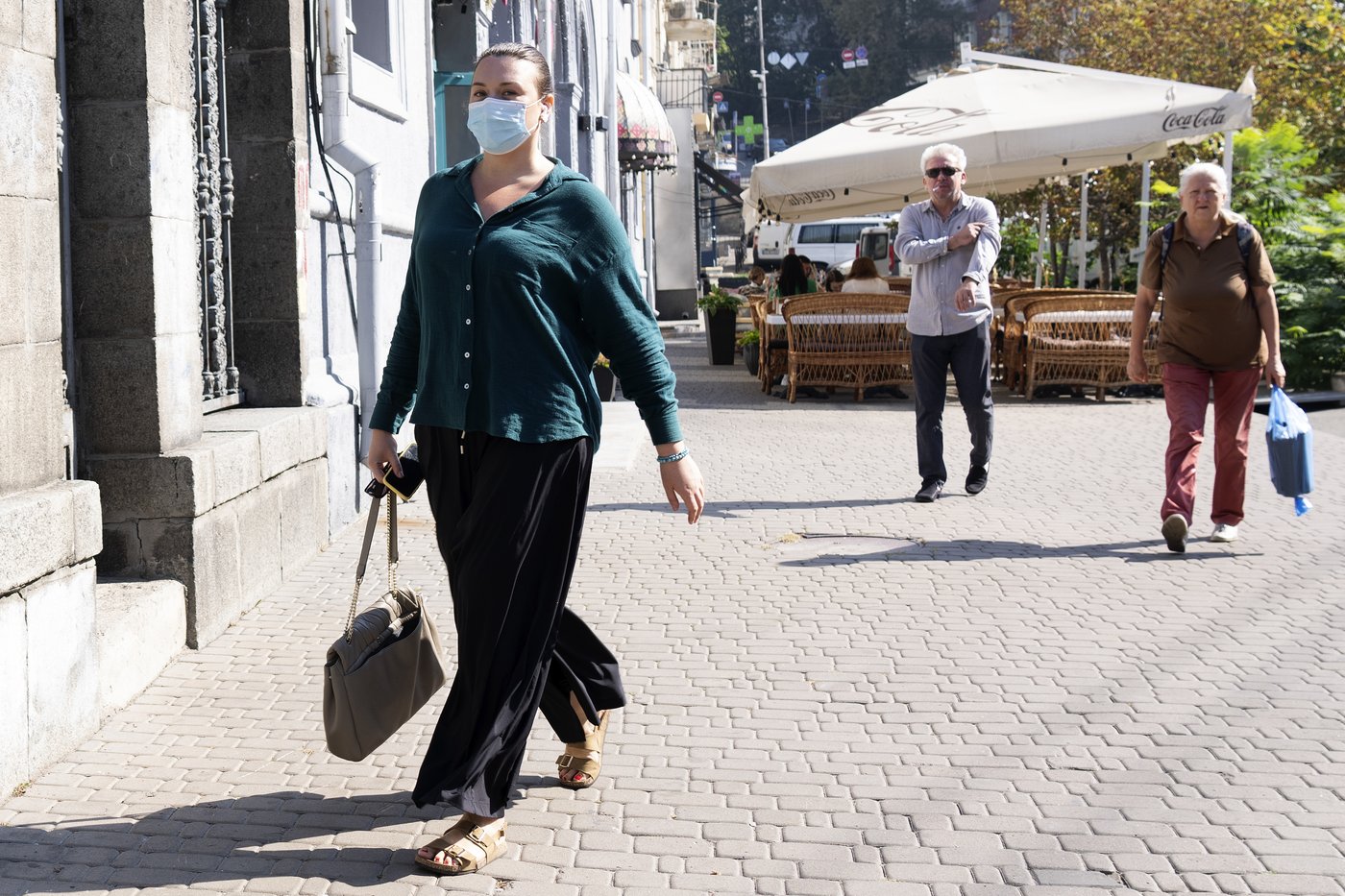 Residents in Kyiv told to stay indoors as air pollution blankets the Ukrainian capital | iNFOnews.ca