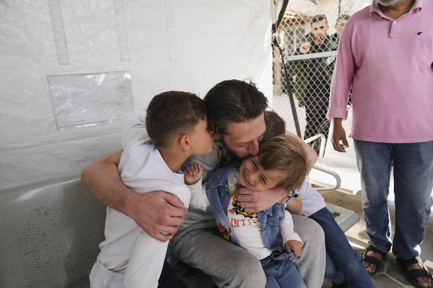 Middle East latest: Israel frees a Gaza medic detained since troops killed 15 rescue workers | iNFOnews.ca Middle East latest: Israel frees a Gaza medic detained since troops killed 15 rescue workers | iNFOnews.ca