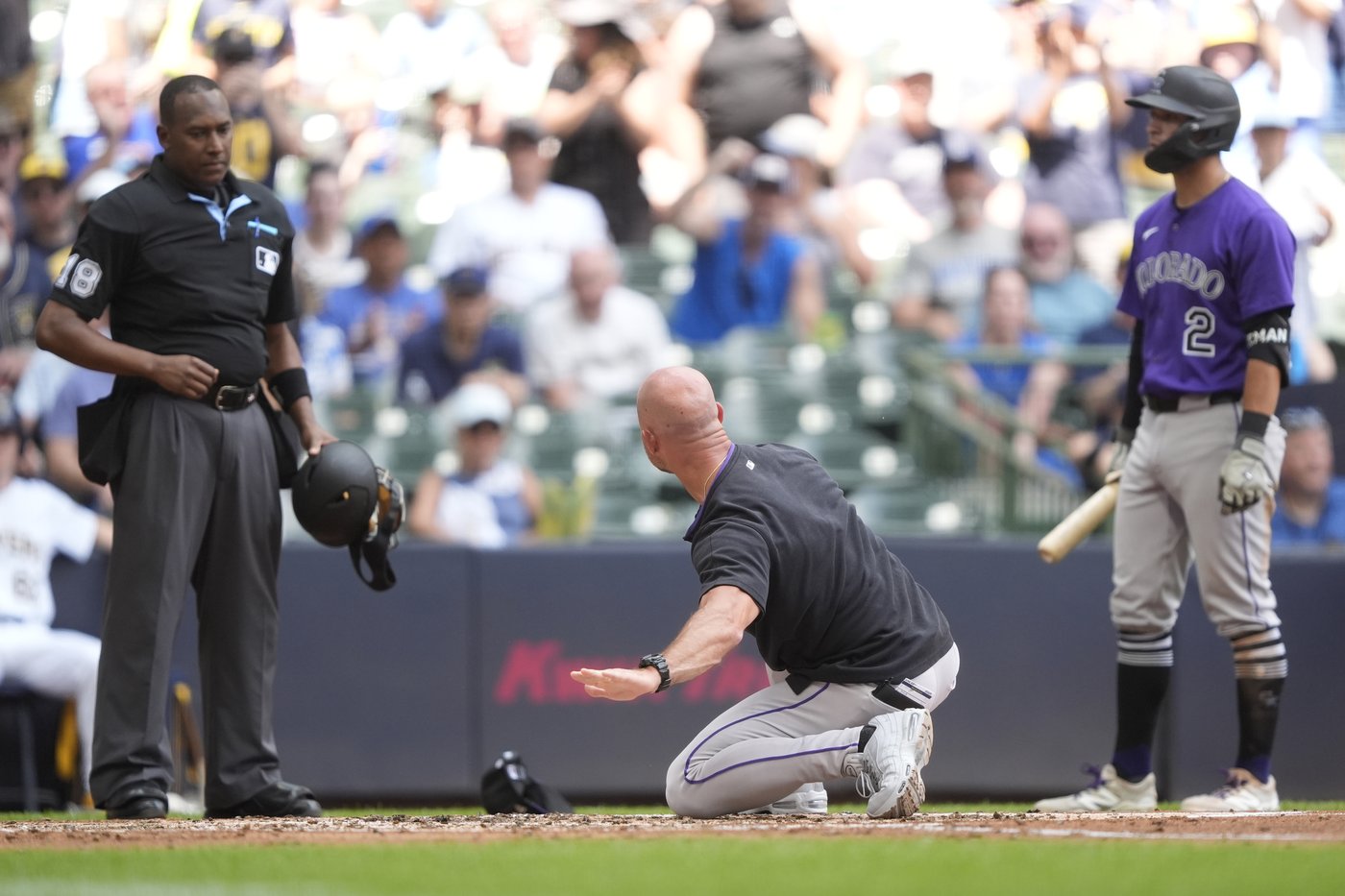 Freeman, Schaeffer ejected in the third inning of Colorado's game at Milwaukee | iNFOnews.ca