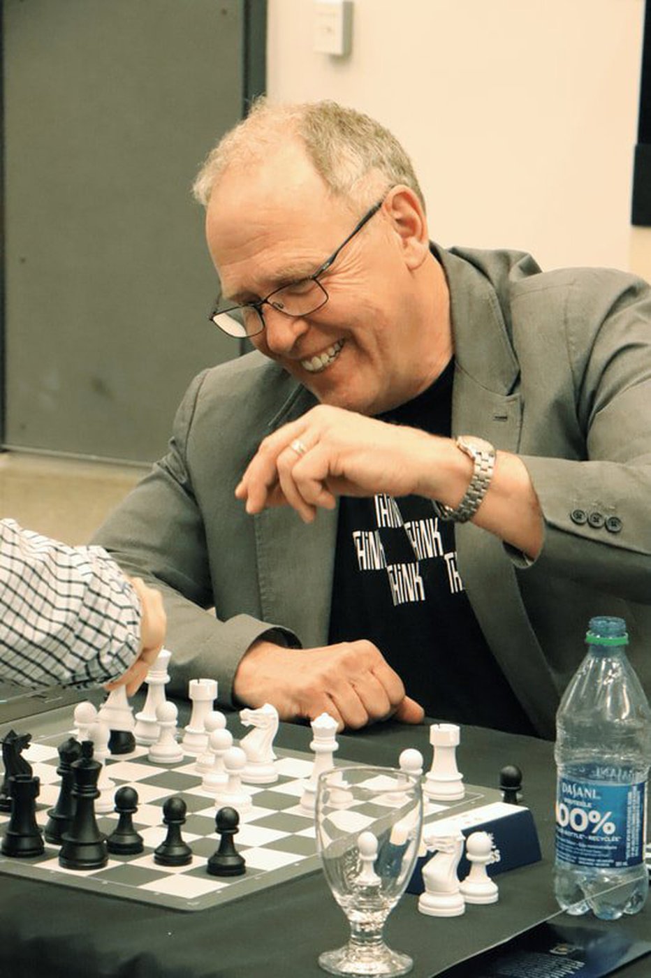 'Go beyond the board': Chess helping Alberta youth keep troubles in check | iNFOnews.ca 'Go beyond the board': Chess helping Alberta youth keep troubles in check | iNFOnews.ca