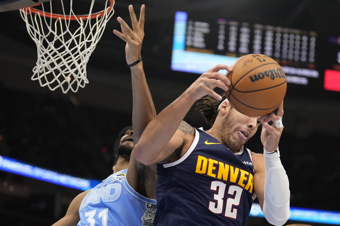 Donovan Mitchell scores 28 as Cavaliers improve to 13-1 at home by beating Jokic and Nuggets 126-114 | iNFOnews.ca
