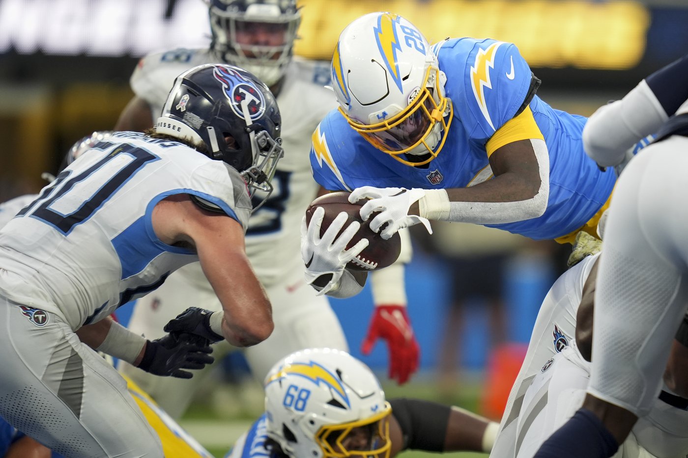Jim Harbaugh's Chargers start to enter rough waters next week after 3 straight wins | iNFOnews.ca