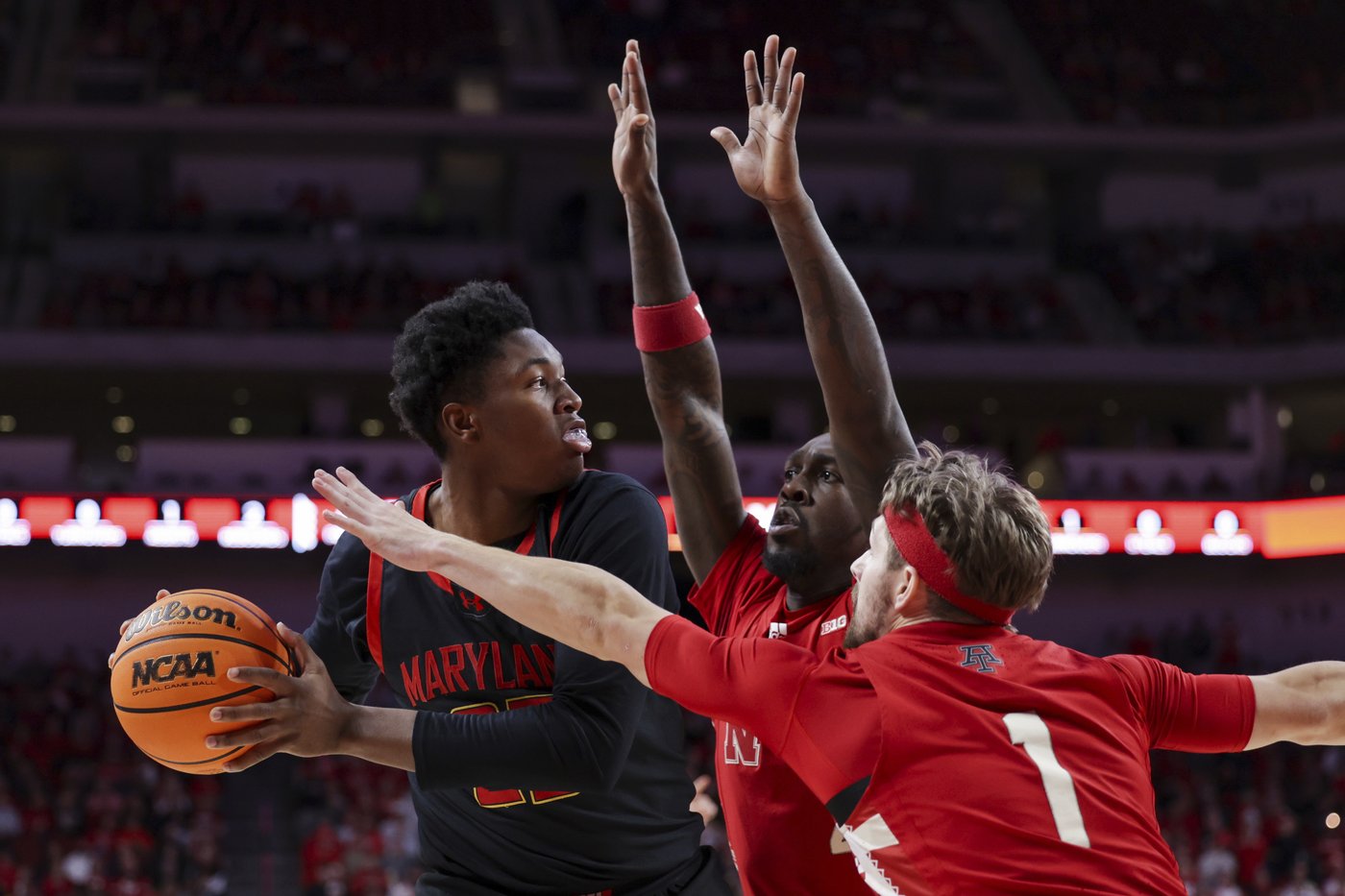 Derik Queen scores 24 points to lead No. 25 Maryland past Nebraska 83-75 | iNFOnews.ca