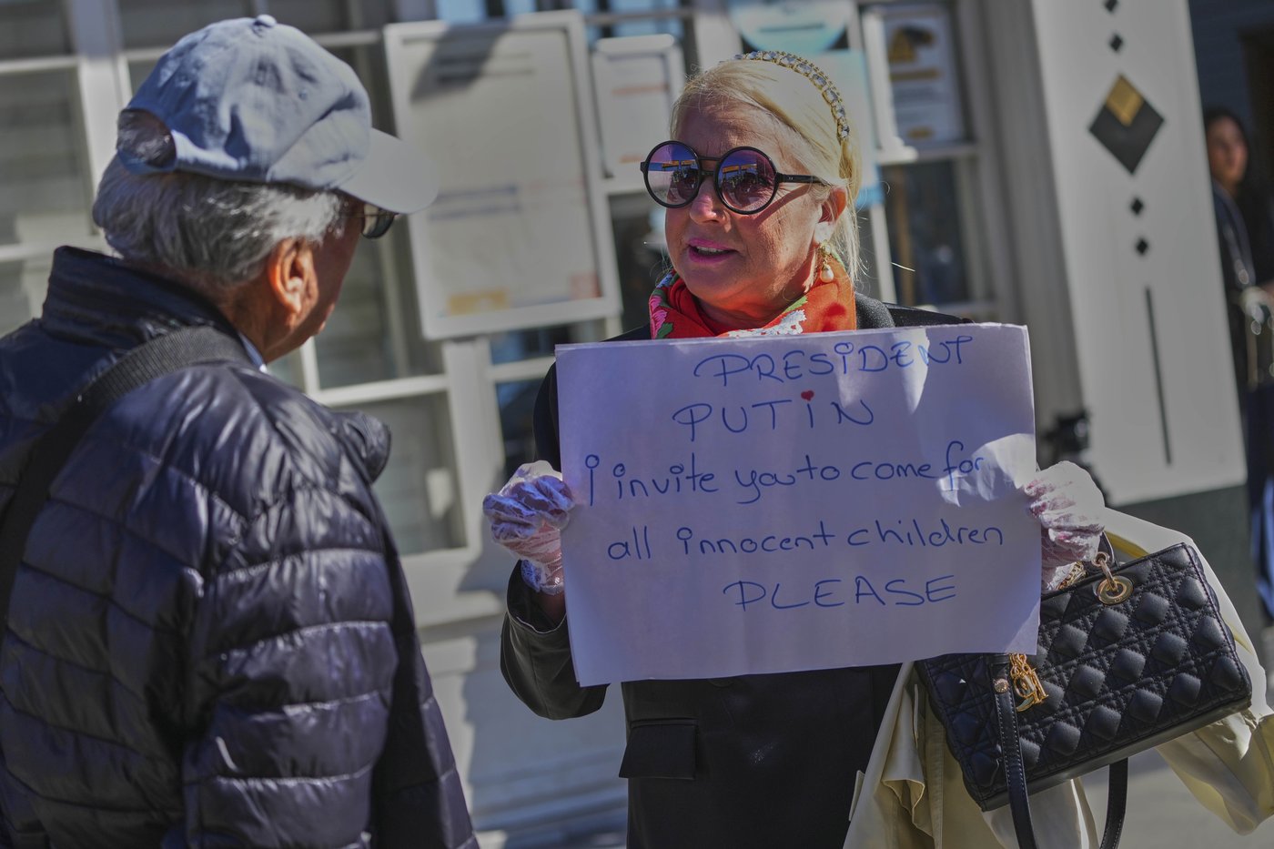 Putin spurns Zelenskyy meeting but lower-level Ukraine-Russia talks are still on | iNFOnews.ca Putin spurns Zelenskyy meeting but lower-level Ukraine-Russia talks are still on | iNFOnews.ca