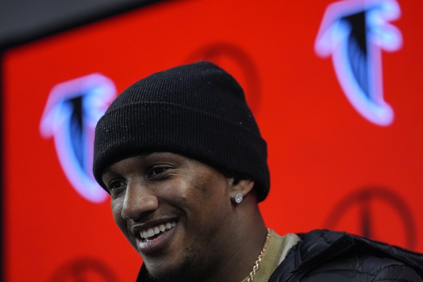 With rookie QB Penix showing poise in starting debut, the Falcons again control their playoff hopes | iNFOnews.ca With rookie QB Penix showing poise in starting debut, the Falcons again control their playoff hopes | iNFOnews.ca