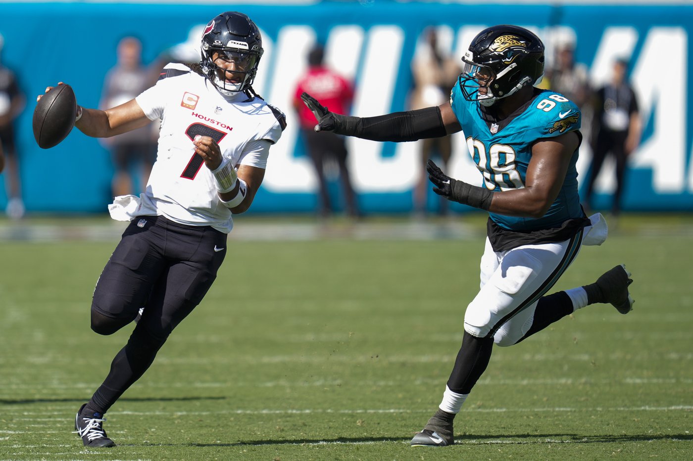 Texans and Titans both winless entering Sunday's AFC South showdown | iNFOnews.ca