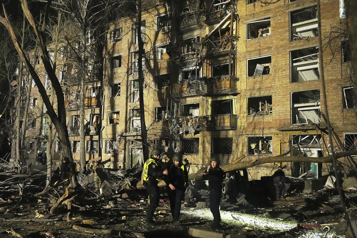 Russian strike on Kyiv kills at least 12 in biggest attack on Ukrainian capital since last summer | iNFOnews.ca