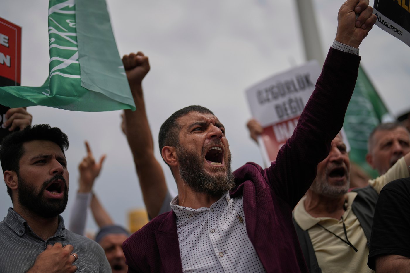 Turkish police detain 3 more employees of satirical magazine over prophet cartoon controversy | iNFOnews.ca