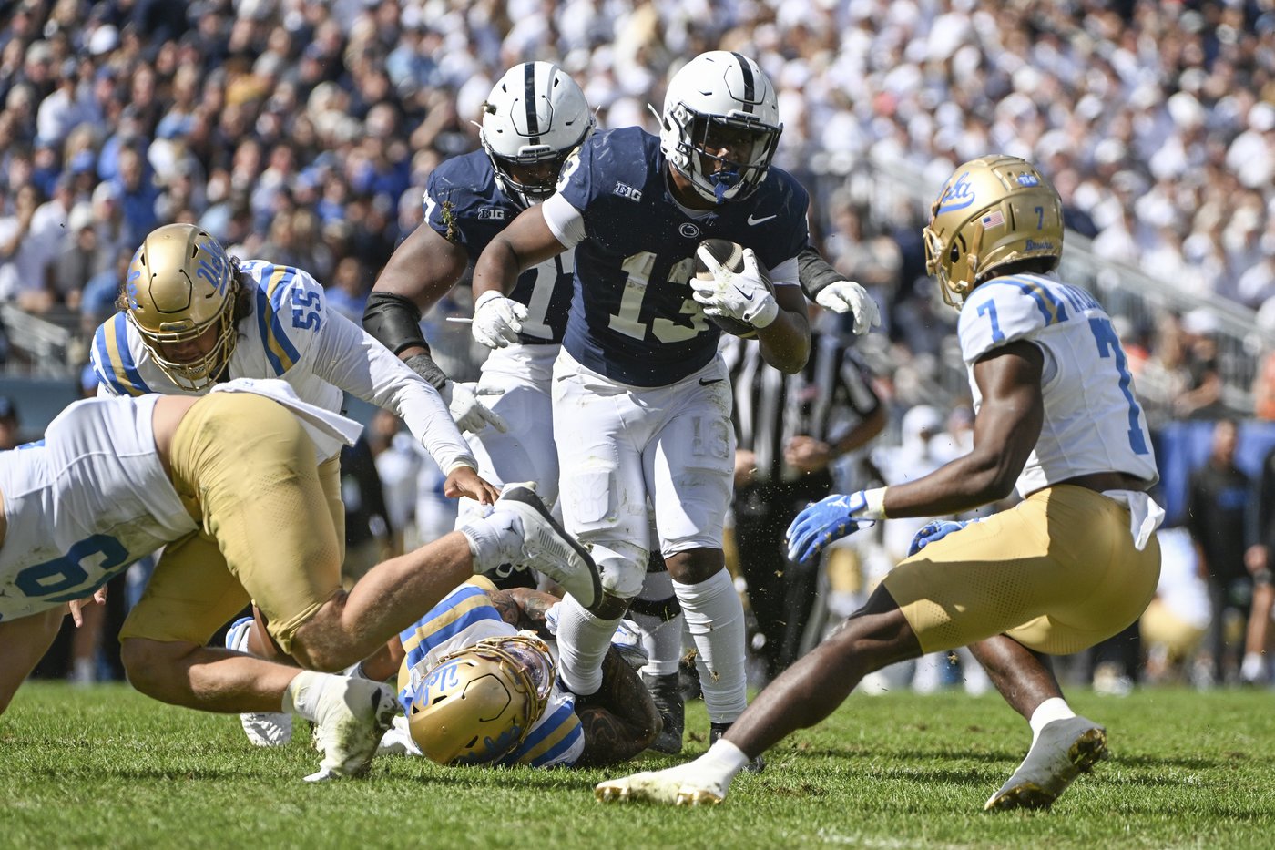 Drew Allar throws TD, runs for another as No. 7 Penn State beats UCLA 27-11 | iNFOnews.ca Drew Allar throws TD, runs for another as No. 7 Penn State beats UCLA 27-11 | iNFOnews.ca
