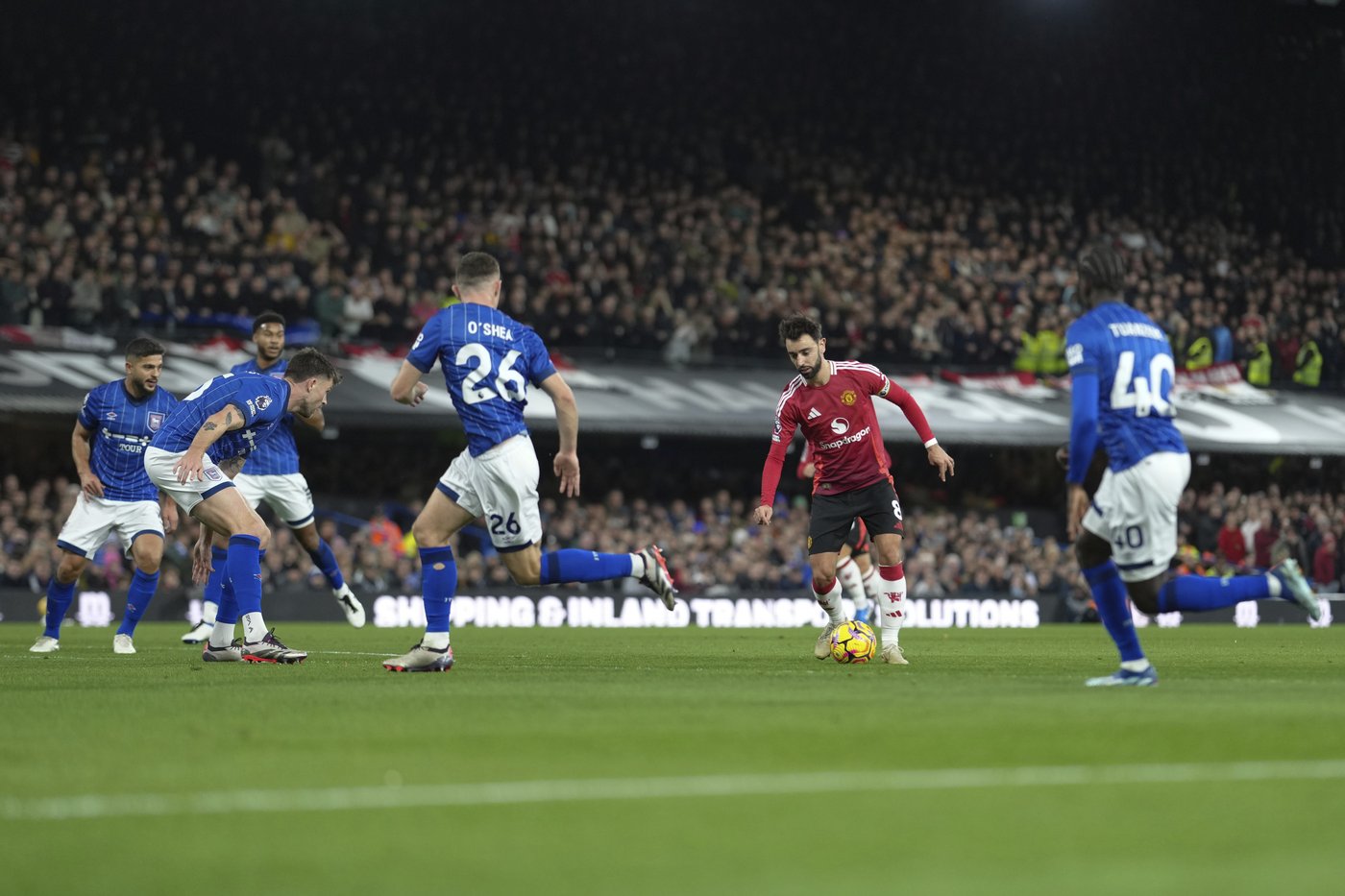 Amorim's Man United tenure off to a flyer with a goal after 81 seconds but only a draw at Ipswich | iNFOnews.ca