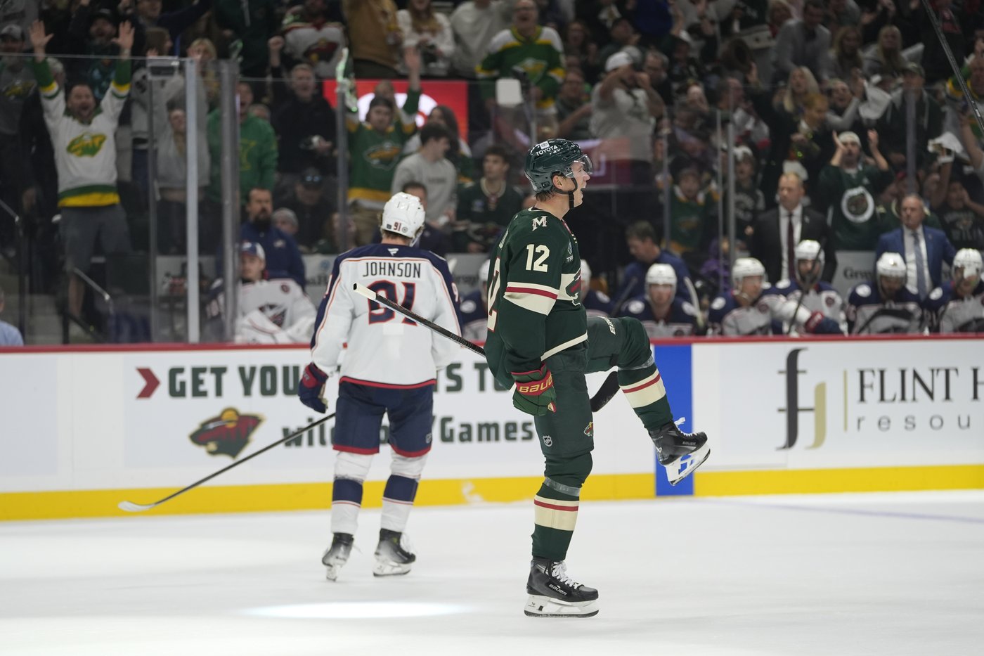 Wild hang on to beat Blue Jackets 3-2 in opener behind Boldy, Eriksson Ek and Gustavsson | iNFOnews.ca