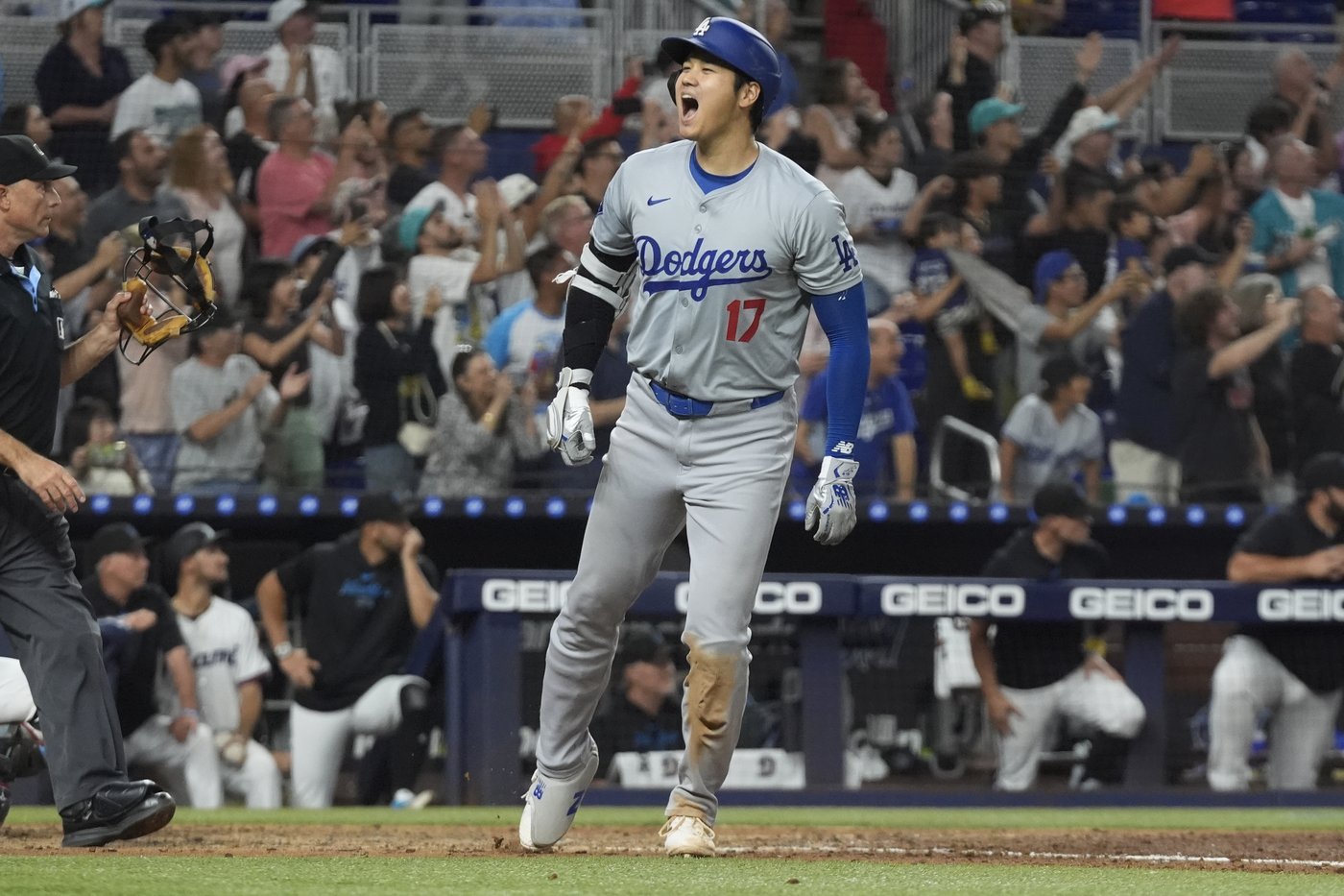 Ohtani has 3 homers, 10 RBIs and becomes first 50-50 player as Dodgers rout Marlins, clinch playoffs | iNFOnews.ca Ohtani has 3 homers, 10 RBIs and becomes first 50-50 player as Dodgers rout Marlins, clinch playoffs | iNFOnews.ca
