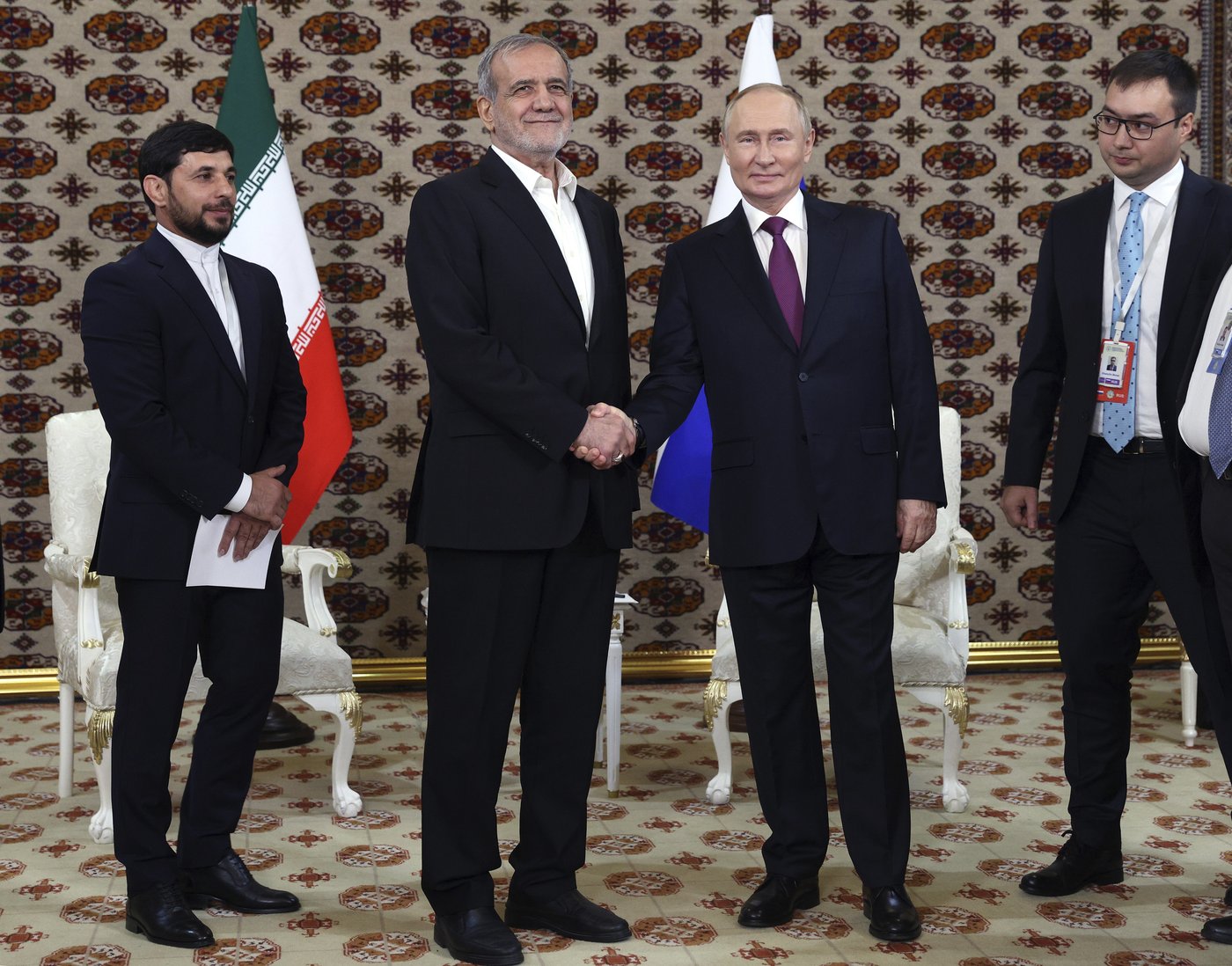 Russian and Iranian presidents meet as concerns grow over escalating Middle East attacks | iNFOnews.ca