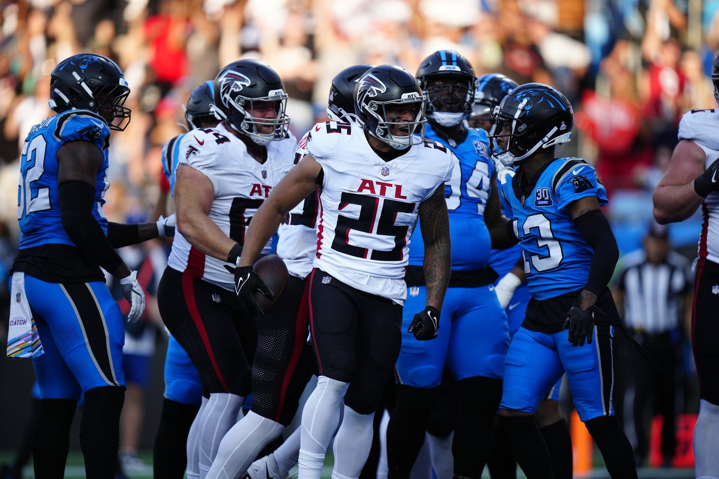 Bijan Robinson scores 2 TDs. Falcons beat Panthers 38-20 for 3rd straight victory vs. NFC South foe | iNFOnews.ca Bijan Robinson scores 2 TDs. Falcons beat Panthers 38-20 for 3rd straight victory vs. NFC South foe | iNFOnews.ca