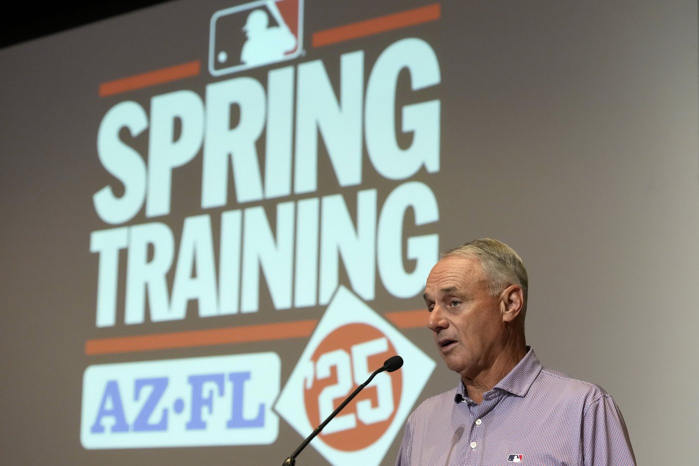 Manfred calls Athletics' new park in Sacramento charming but still expects to be in Vegas by 2028 | iNFOnews.ca