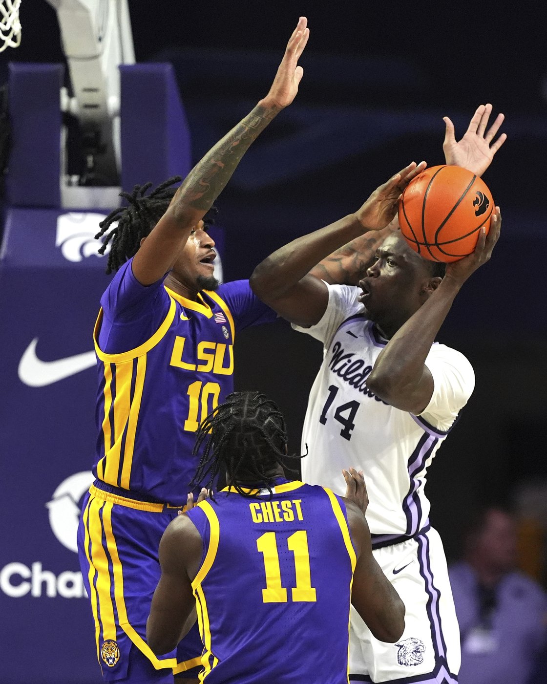 LSU beats Kansas State 76-65 behind Cam Carter's 20 points against his former team | iNFOnews.ca LSU beats Kansas State 76-65 behind Cam Carter's 20 points against his former team | iNFOnews.ca