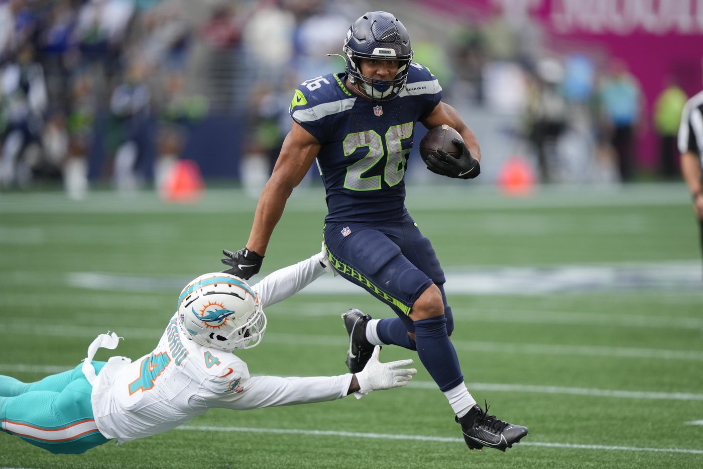 Sitting at 3-0 and atop the NFC West, the Seahawks know the tests are about to get tougher | iNFOnews.ca