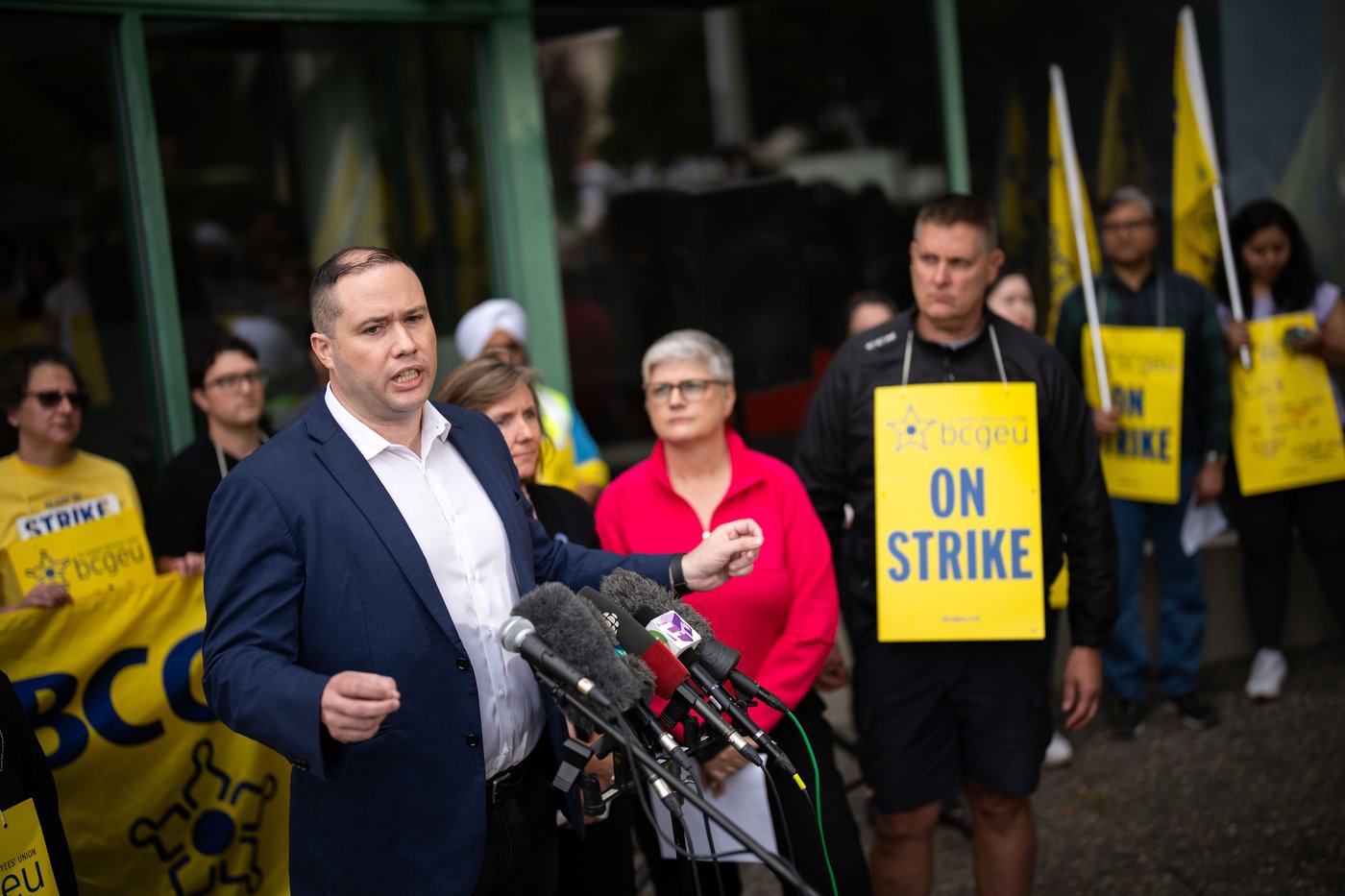 Talks off before they began, BCGEU leader says of negotiations with B.C. government | iNFOnews.ca