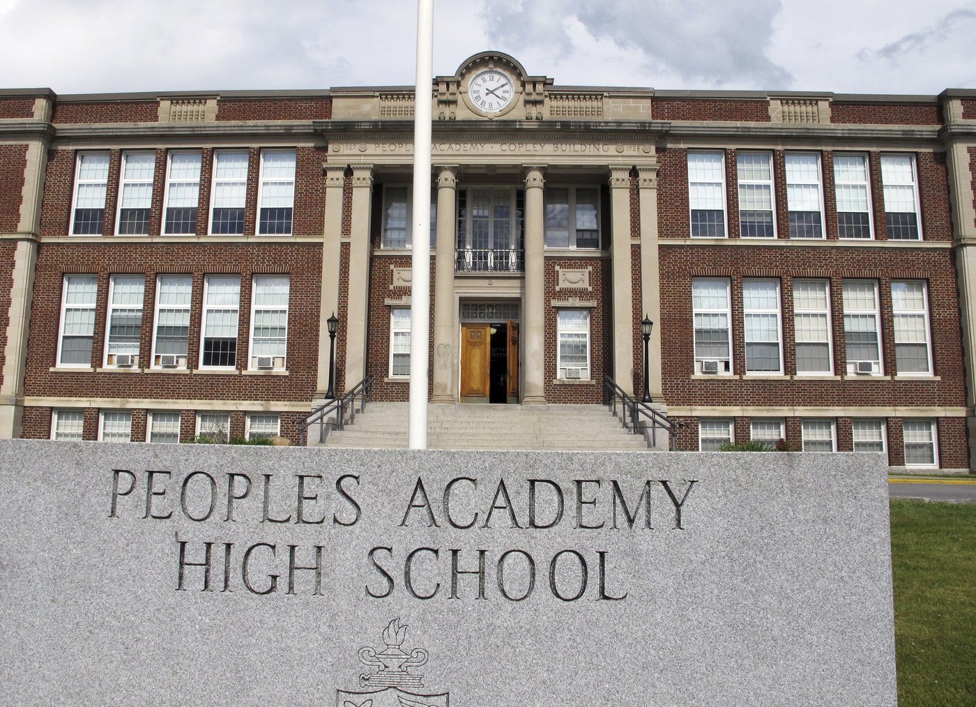 Vermont school district settles with federal investigators over allegations of racial harassment | iNFOnews.ca