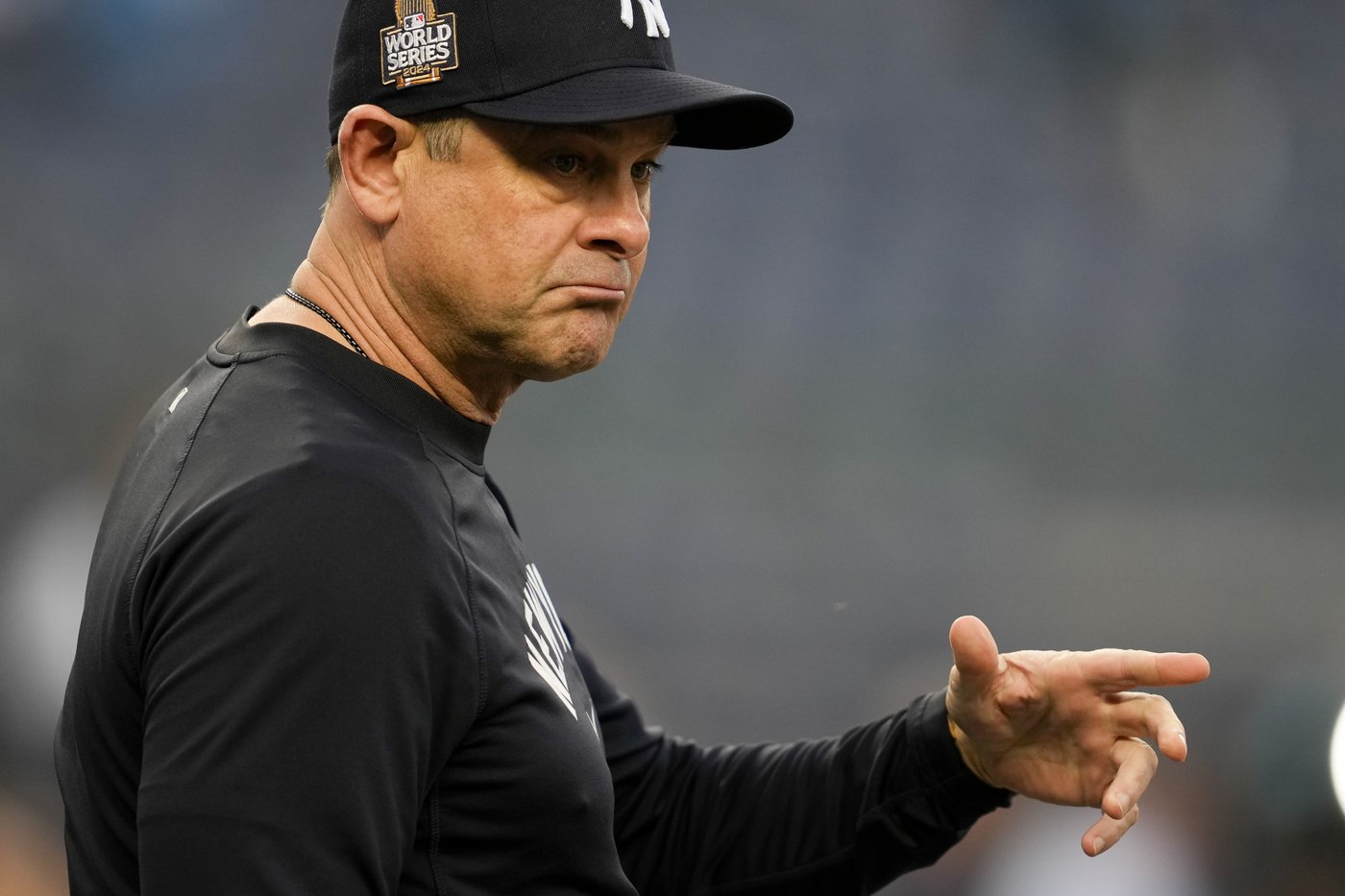 Aaron Boone to return for eighth season as Yankees manager after New York exercises 2025 option | iNFOnews.ca