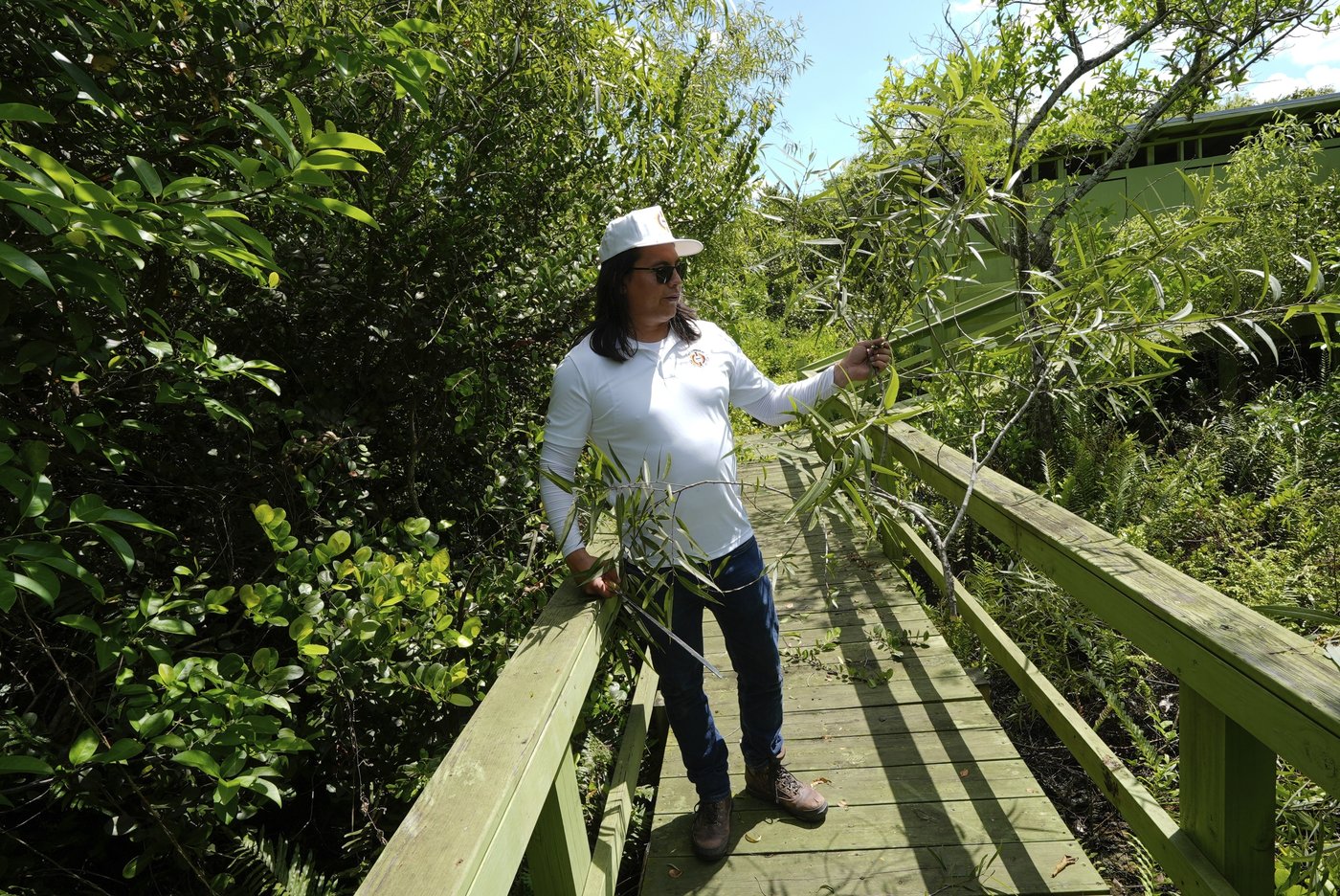 In Florida, the Miccosukee fight to protect the Everglades in the face of climate change | iNFOnews.ca