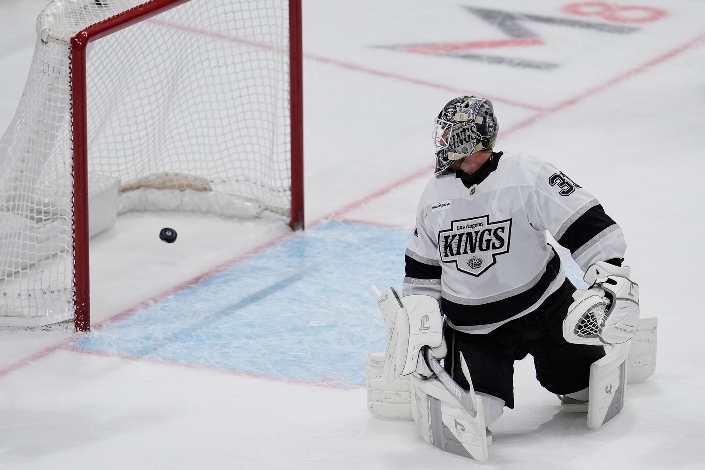 Kurashev scores only goal of shootout, Sharks beat the Kings 4-3 | iNFOnews.ca