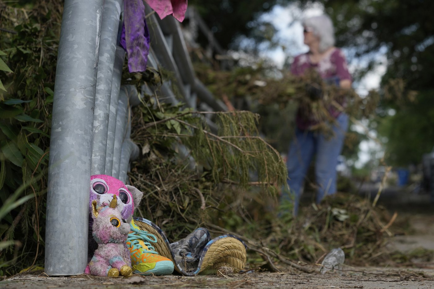 Timeline raises questions over how Texas officials handled warnings before the deadly July 4 flood | iNFOnews.ca Timeline raises questions over how Texas officials handled warnings before the deadly July 4 flood | iNFOnews.ca