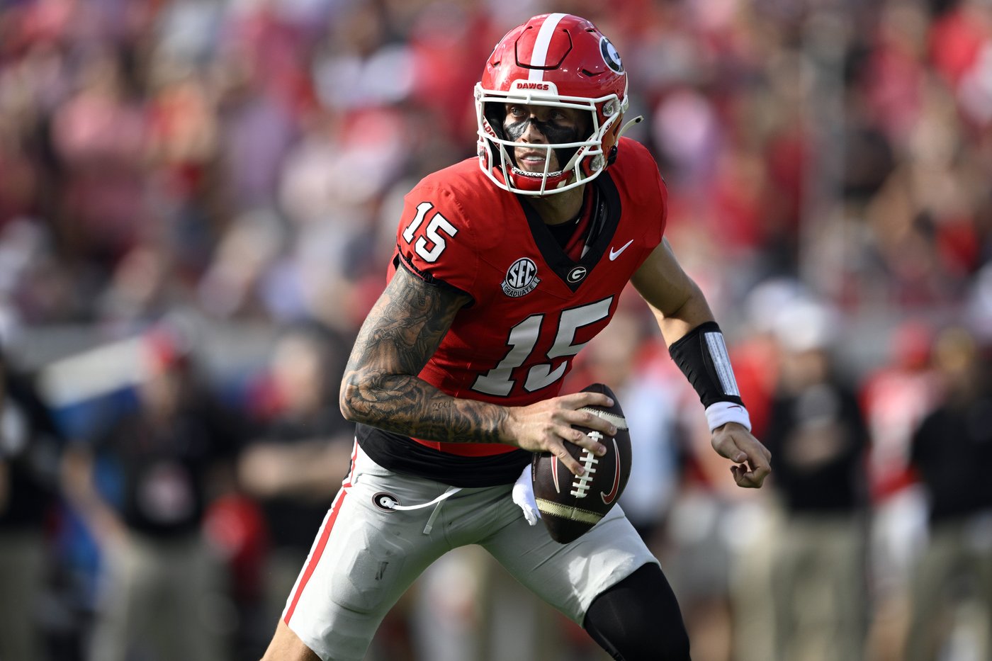 Former Georgia quarterback Carson Beck says he has committed to Miami for 2025 season | iNFOnews.ca Former Georgia quarterback Carson Beck says he has committed to Miami for 2025 season | iNFOnews.ca