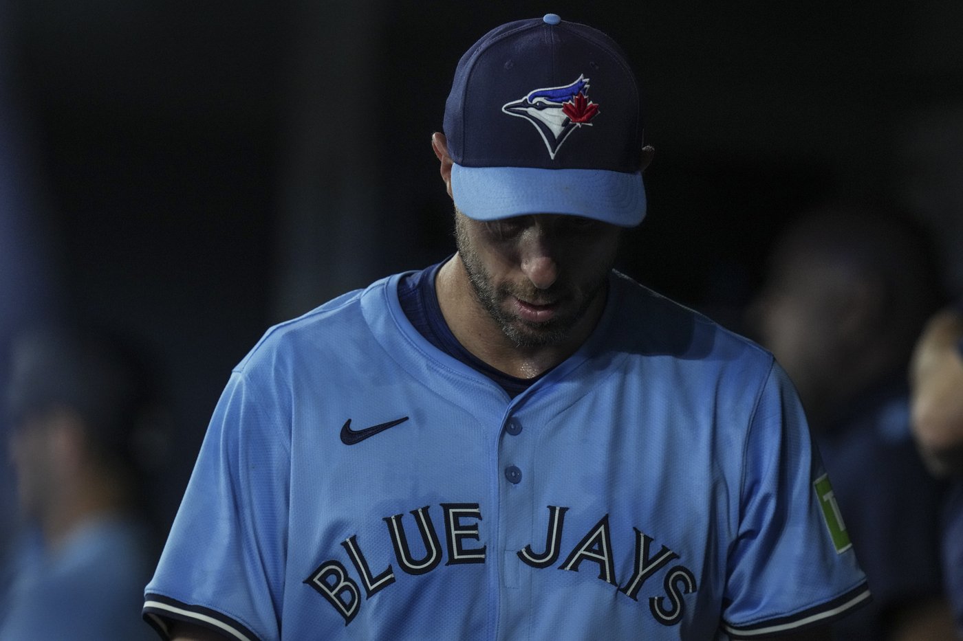 Blue Jays fall to Red Sox as Yankees pull even in divisional race | iNFOnews.ca