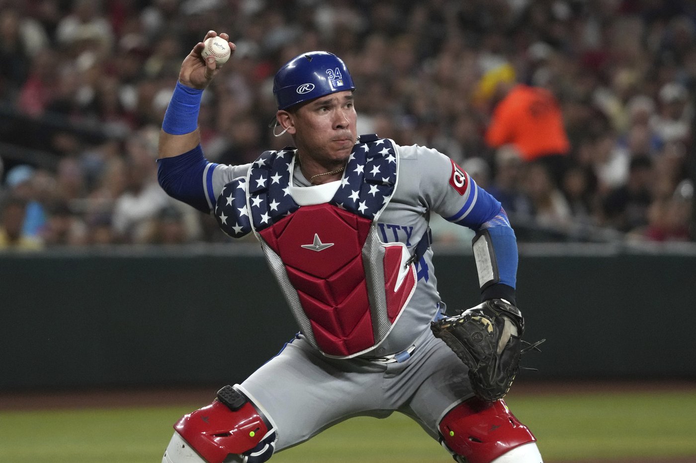Vinnie Pasquantino has 2 HRs, career high 6 RBIs to lift Royals over Diamondbacks 9-3 | iNFOnews.ca Vinnie Pasquantino has 2 HRs, career high 6 RBIs to lift Royals over Diamondbacks 9-3 | iNFOnews.ca