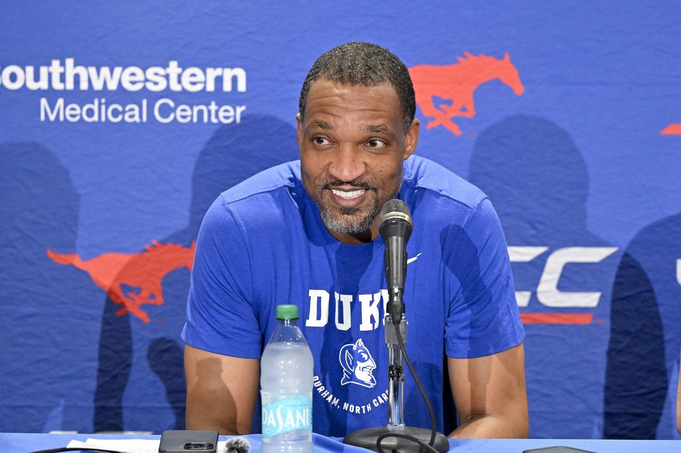Duke's Scheyer says watching SMU game from afar due to illness was 'bizarre, bizarre experience' | iNFOnews.ca Duke's Scheyer says watching SMU game from afar due to illness was 'bizarre, bizarre experience' | iNFOnews.ca
