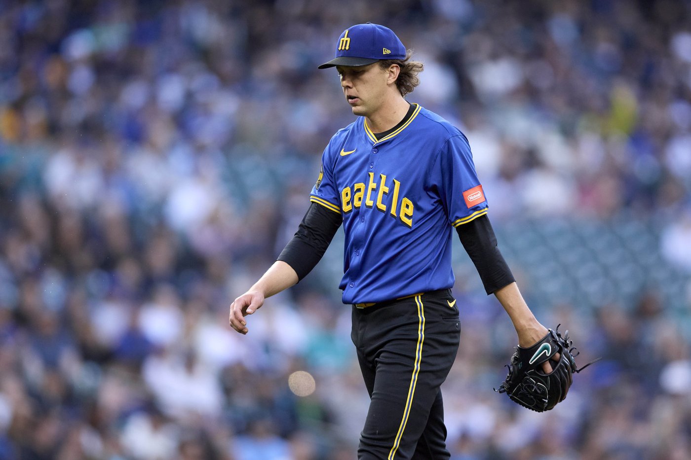 Mariners All-Star right-hander Gilbert leaves start against Marlins with forearm tightness | iNFOnews.ca