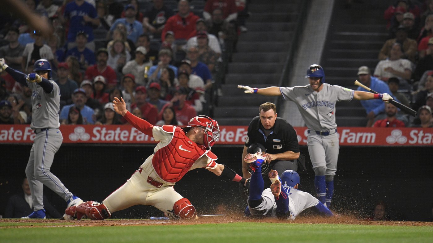 Blue Jays rally from 4 runs down to beat Angels 8-5, avoid series sweep | iNFOnews.ca