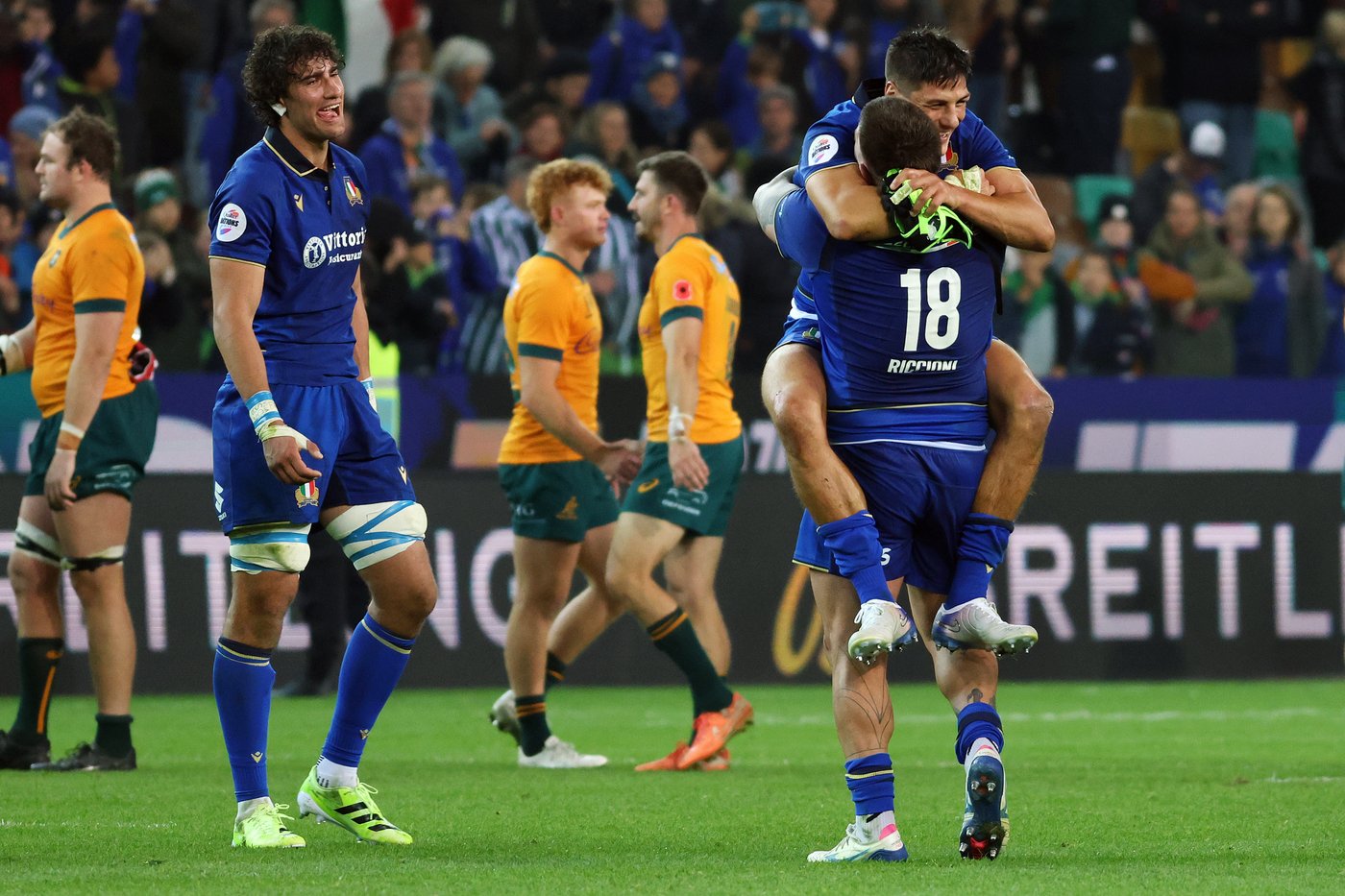 Italy beats Wallabies again thanks to backs with Australian heritage | iNFOnews.ca