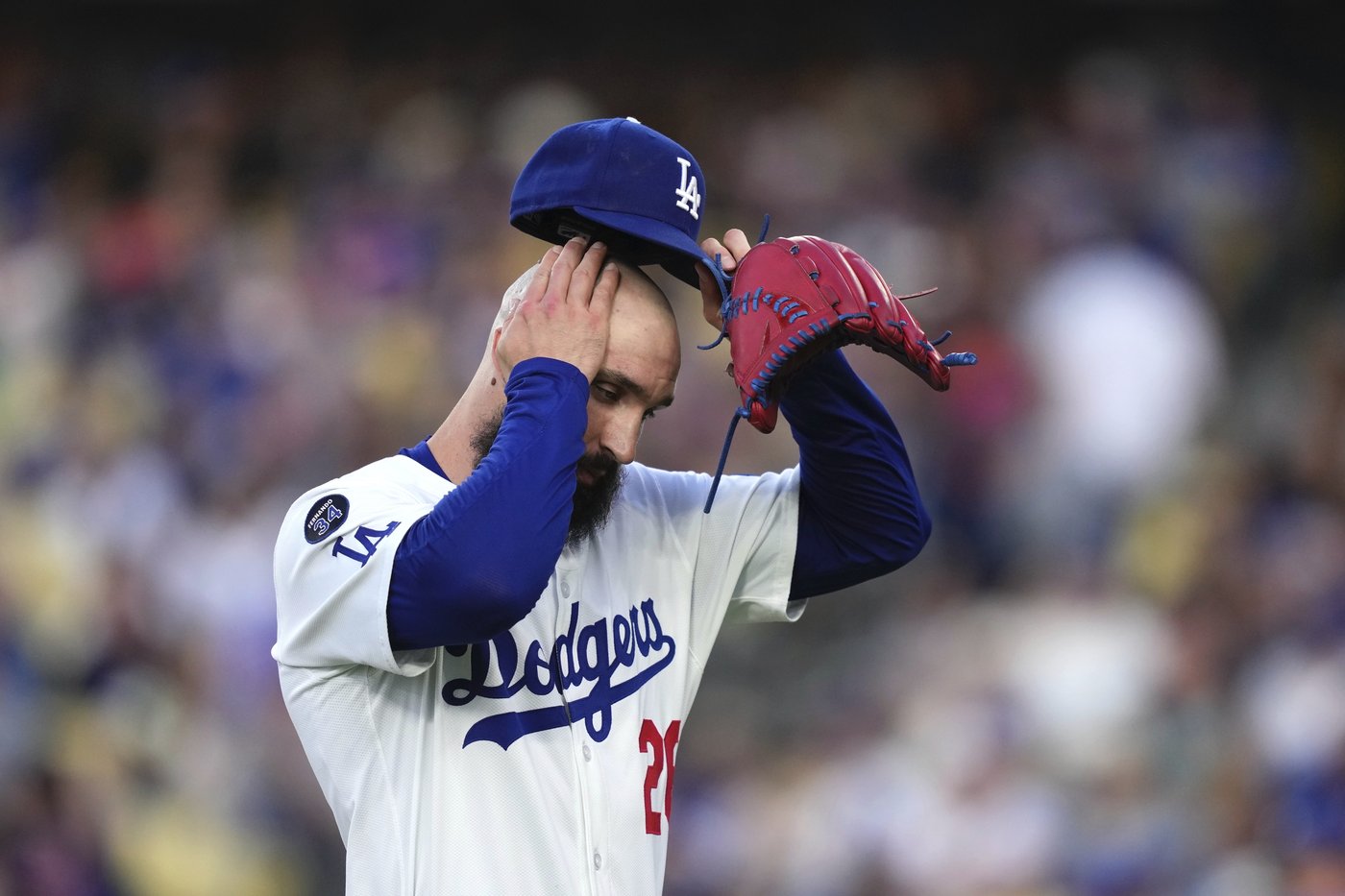 Gonsolin joins Glasnow, Sasaki and Snell among 14 Dodgers pitchers on injured list | iNFOnews.ca