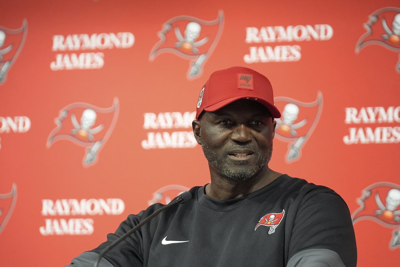 Defending NFC South champion Bucs looking to end Falcons' recent edge in rivalry in opener | iNFOnews.ca