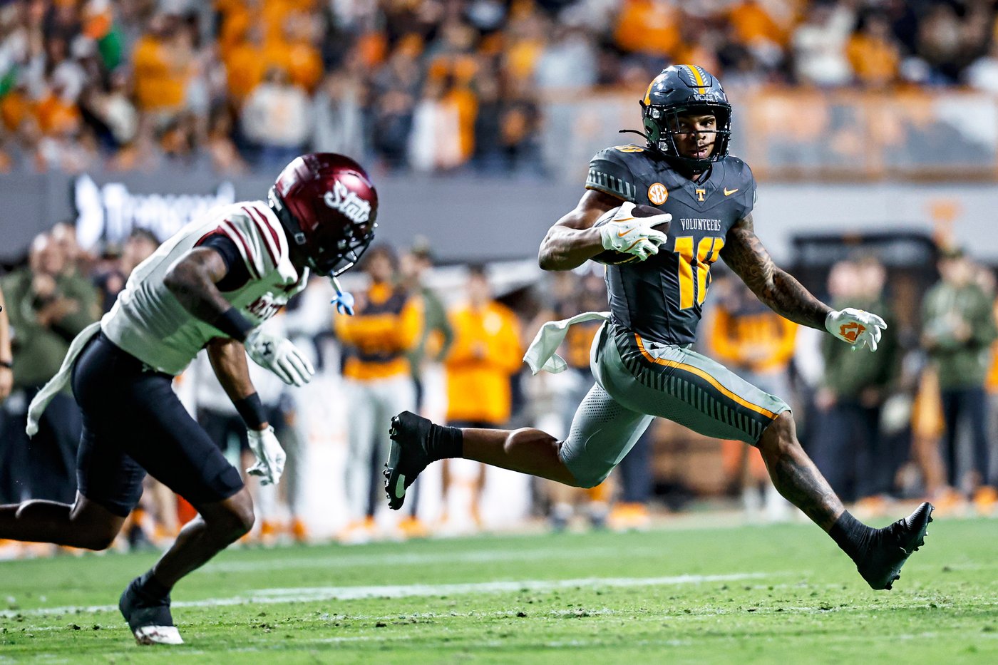 No. 20 Tennessee trying to end a 10-game skid against rival Florida in the Swamp | iNFOnews.ca