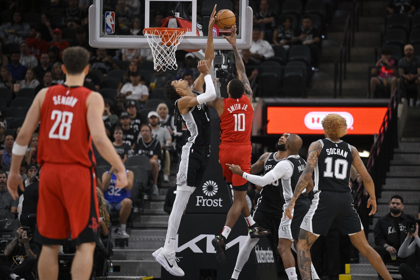 Jalen Green scores 34 points and Rockets beat Spurs 106-101 to split 2-game set | iNFOnews.ca Jalen Green scores 34 points and Rockets beat Spurs 106-101 to split 2-game set | iNFOnews.ca