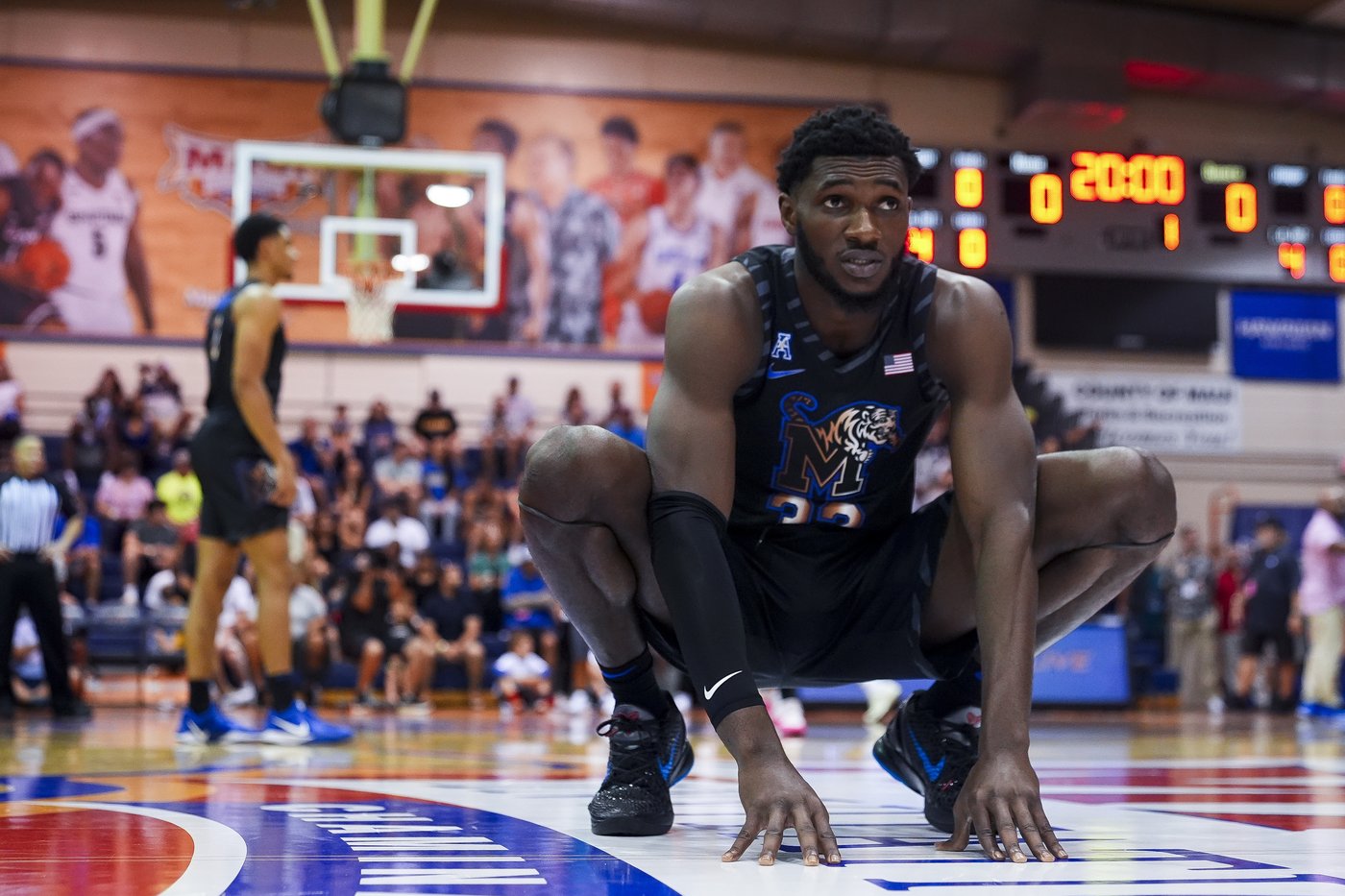 Memphis beats No. 2 UConn 99-97 in overtime to tip off Maui Invitational | iNFOnews.ca