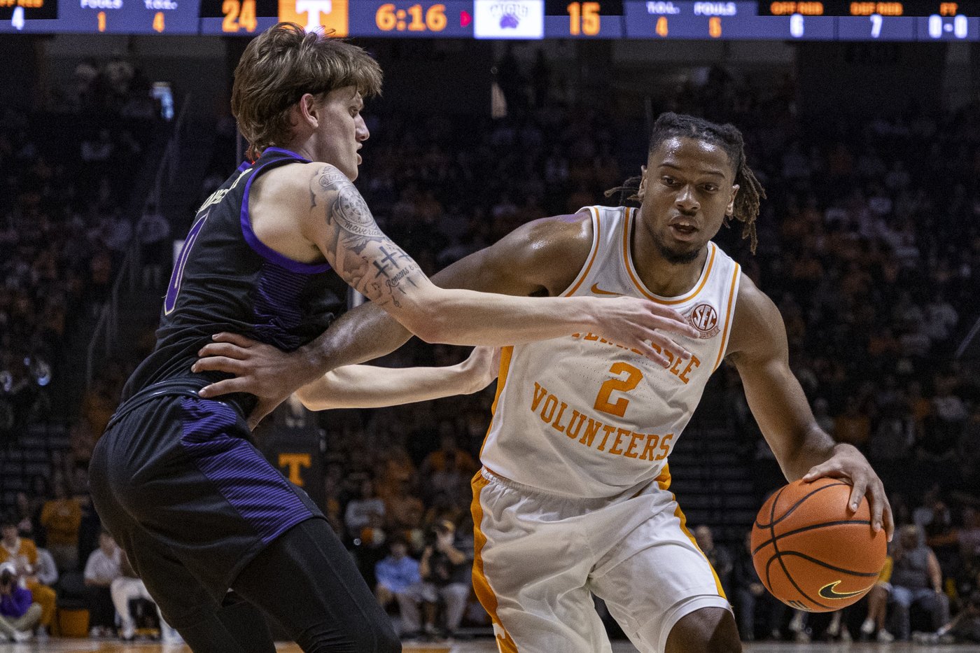 Lanier scores 19 as No. 1 Tennessee routs Western Carolina 84-36 | iNFOnews.ca Lanier scores 19 as No. 1 Tennessee routs Western Carolina 84-36 | iNFOnews.ca