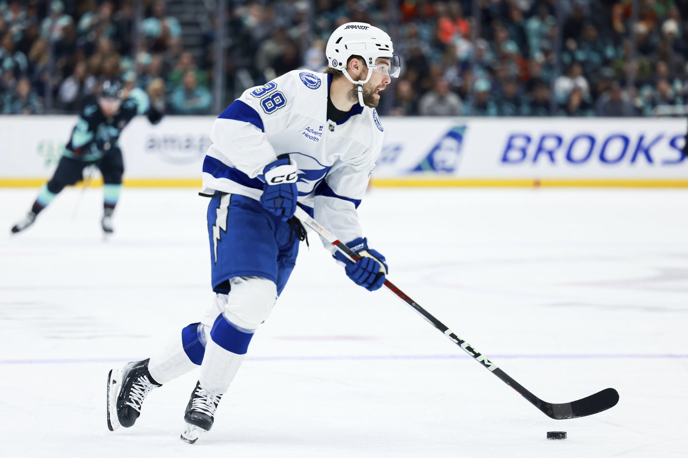 Hagel scores 2, Guentzel has goal and assist as Lightning beat Kraken 5-1 | iNFOnews.ca Hagel scores 2, Guentzel has goal and assist as Lightning beat Kraken 5-1 | iNFOnews.ca
