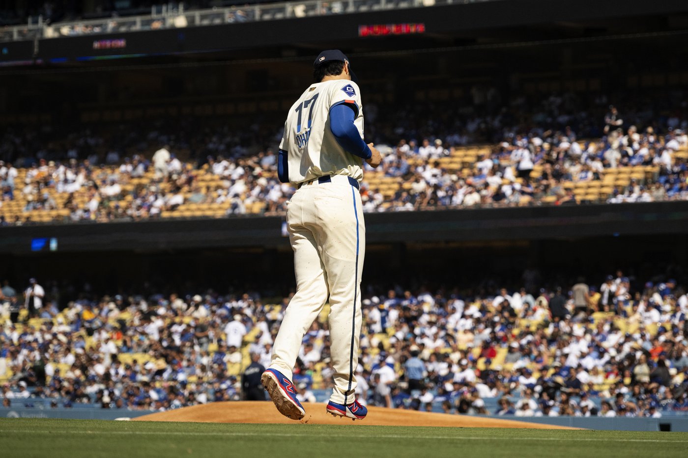 Diaz homers and Hader closes it out as Astros beat Ohtani and the Dodgers 6-4 | iNFOnews.ca Diaz homers and Hader closes it out as Astros beat Ohtani and the Dodgers 6-4 | iNFOnews.ca
