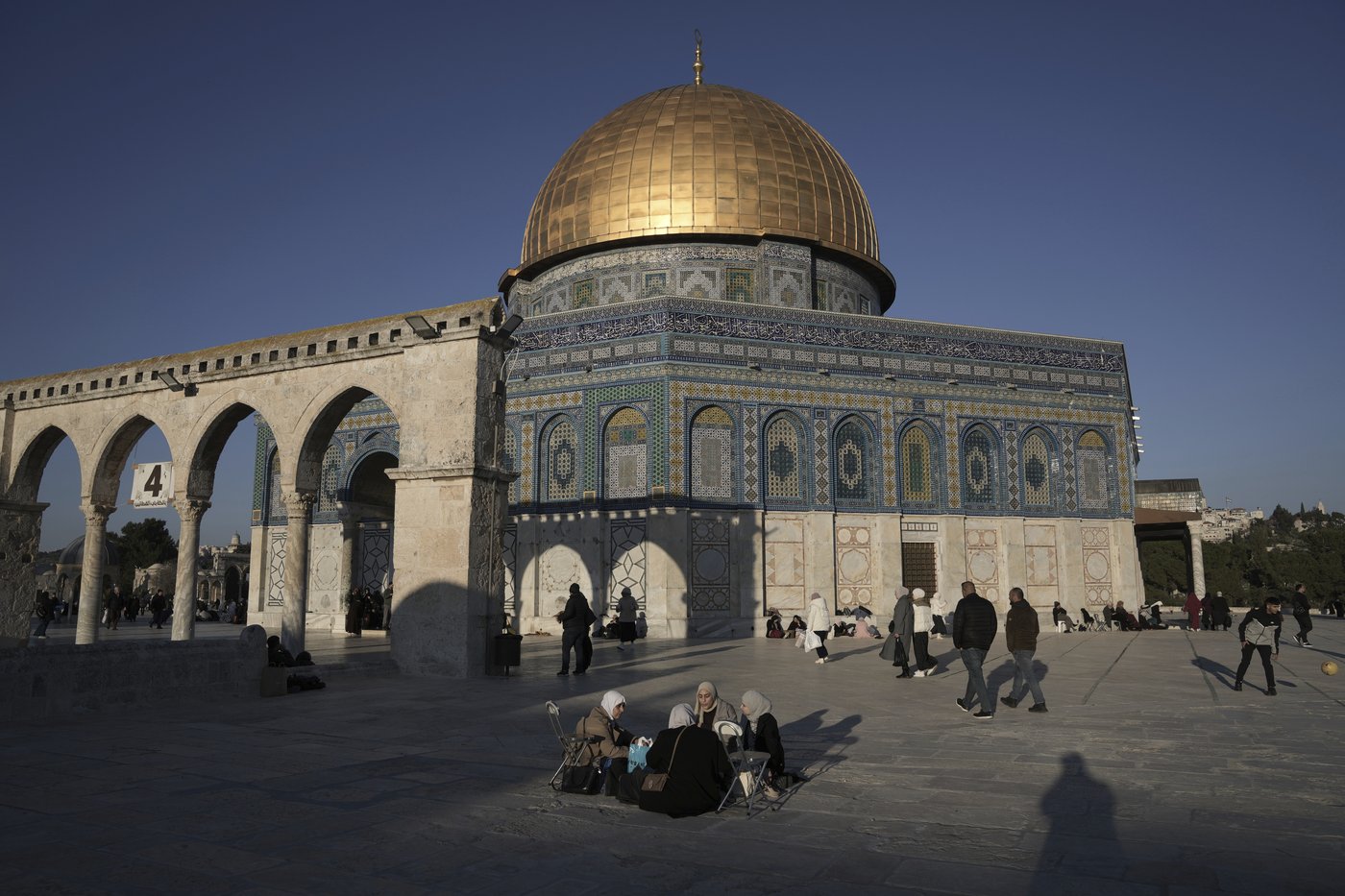 Middle East latest: Israeli negotiators head home from ceasefire talks in Cairo, official says | iNFOnews.ca Middle East latest: Israeli negotiators head home from ceasefire talks in Cairo, official says | iNFOnews.ca