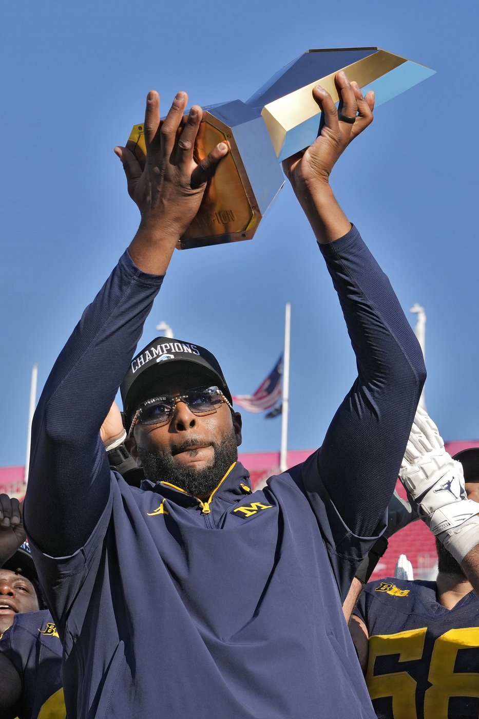 Michigan defense pressures Milroe all day, Wolverines beat No. 11 Alabama 19-13 in ReliaQuest Bowl | iNFOnews.ca Michigan defense pressures Milroe all day, Wolverines beat No. 11 Alabama 19-13 in ReliaQuest Bowl | iNFOnews.ca