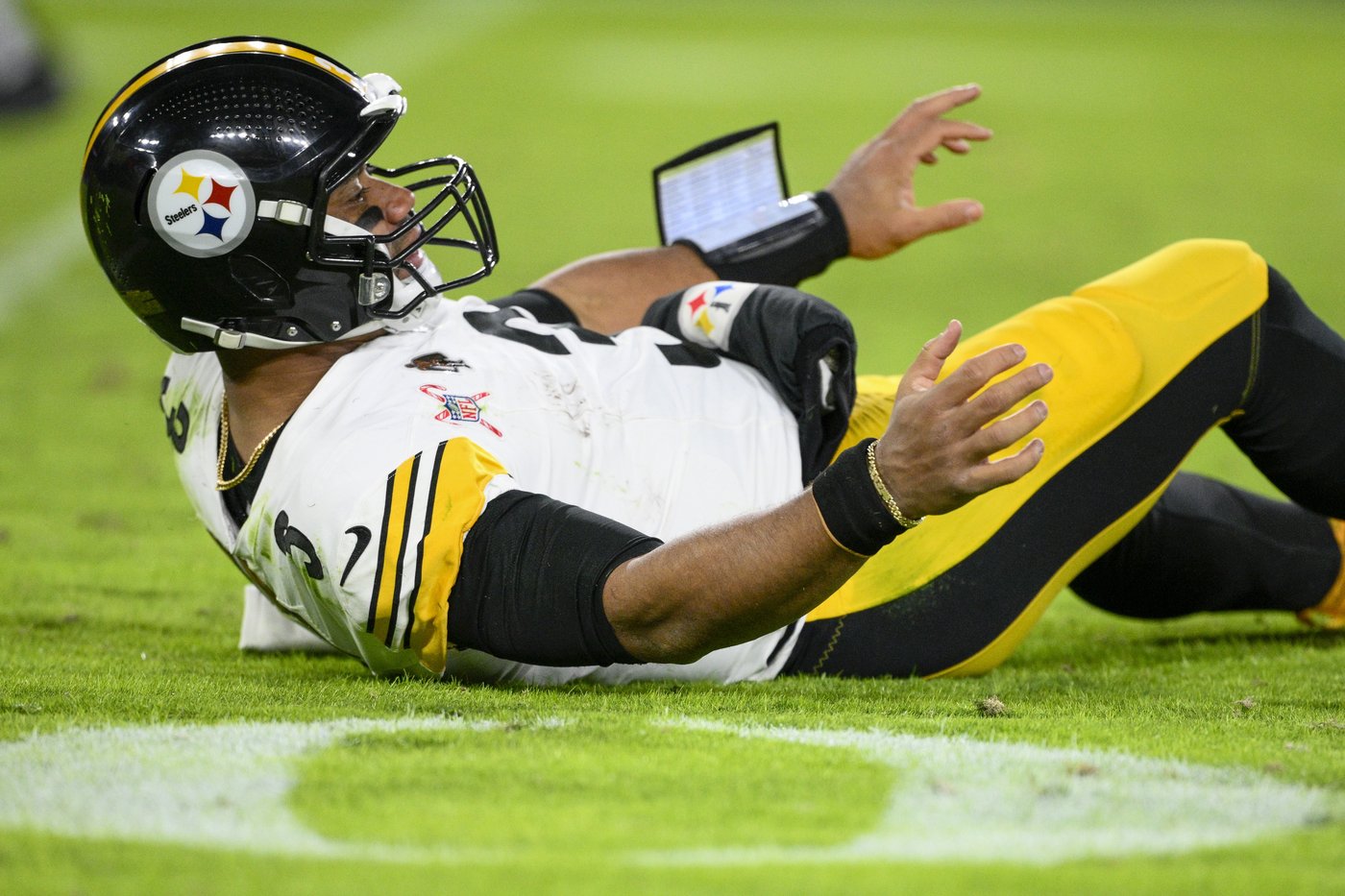 Bettors don't believe in massive underdog Steelers against the Ravens to open NFL playoffs | iNFOnews.ca